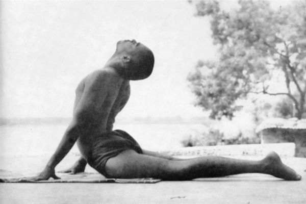 HATHA YOGA INSPIRATION. <br />